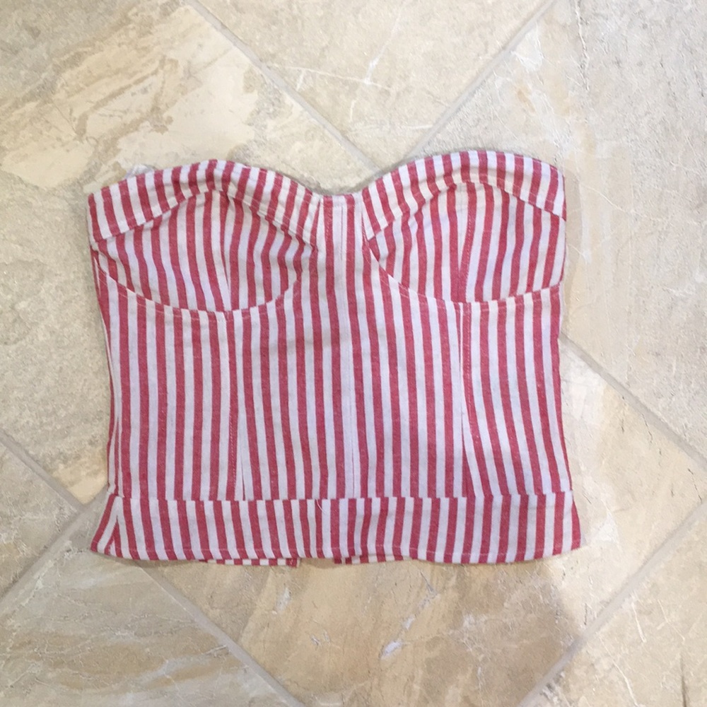 Strapless crop top